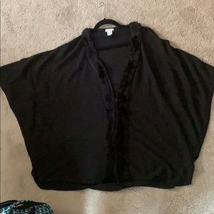 Chico’s faux fur trimester poncho with zipper